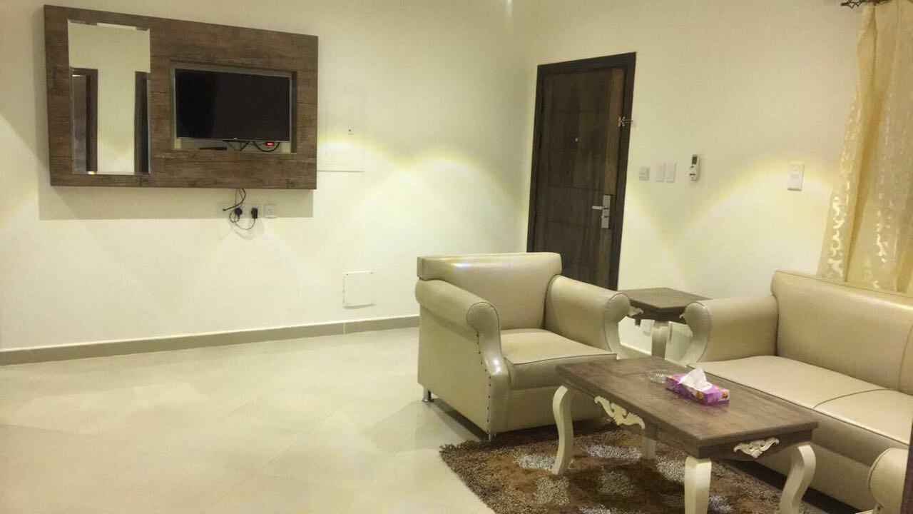 Ruoof Furnished Units Apartment 담맘 외부 사진